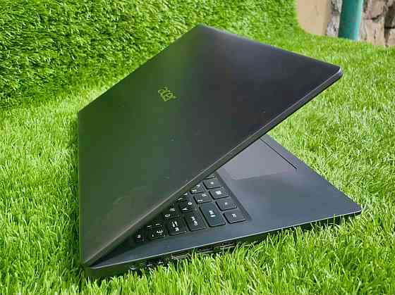 Ноутбук 17.3" FullHD Lenovo 81B6 (Intel Core i3 6006U / 8GB / Intel(R) HD Graphics 520 (1GB) / 128 Донецк