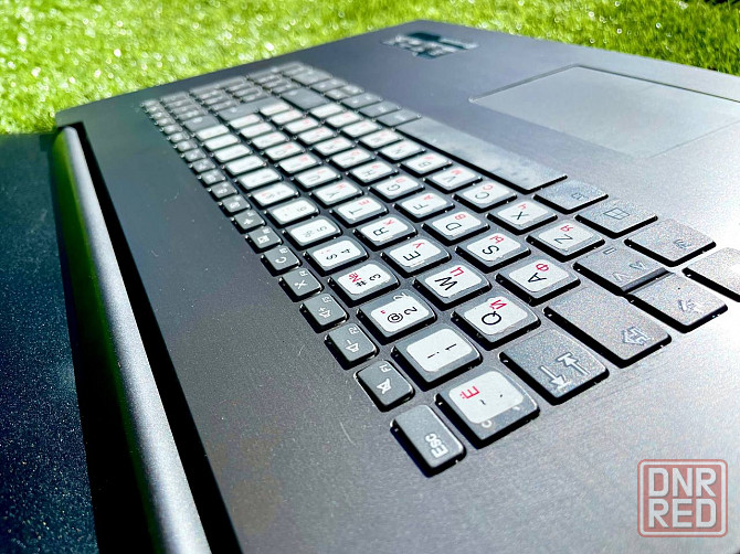 Ноутбук 17.3" FullHD Lenovo 81B6 (Intel Core i3 6006U / 8GB / Intel(R) HD Graphics 520 (1GB) / 128 Донецк - изображение 6