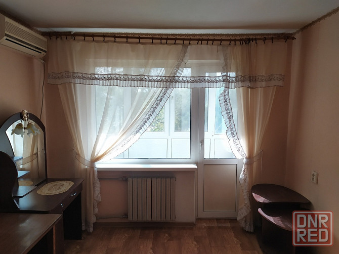 Продам 1 ком квартиру в Донецке на Текстильщике по ул. Петровского Донецк - изображение 1
