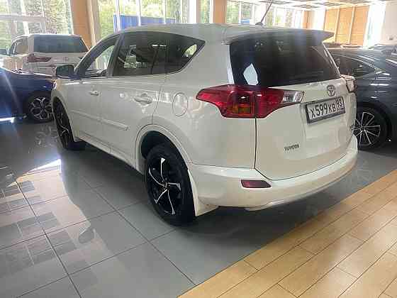 Toyota RAV4 2013г. Макеевка