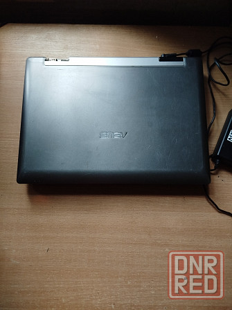 Продам рабочий ноутбук Asus с зарядным устройством рабочий Донецк - изображение 1