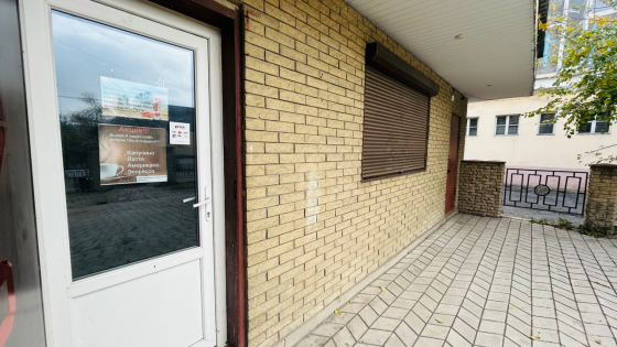 Продается коммерческое помещение (кафе) на приватизированном земельном участке г. Макеевка Макеевка