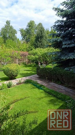 Продам двухэтажный дом 160 кв.м. и садовый участок 6 соток с гаражом/подвалом Донецк - изображение 2