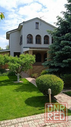 Продам двухэтажный дом 160 кв.м. и садовый участок 6 соток с гаражом/подвалом Донецк - изображение 1