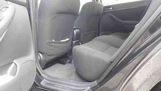 Toyota Avensis Донецк