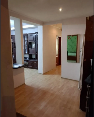Продается 3-х ком.квартира, Гвардейка. 12 магазин Макеевка