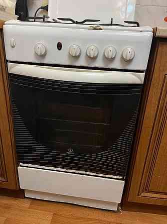 Продам газовую печь Indesit (4 конфорки) Донецк