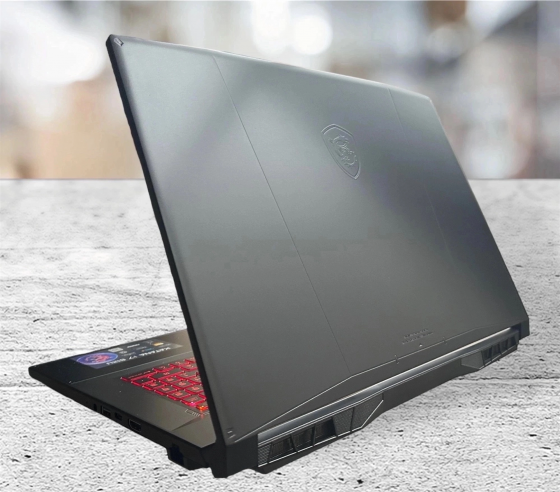 Новый,Чек-Гарантия Msi Katana 17.3 Донецк