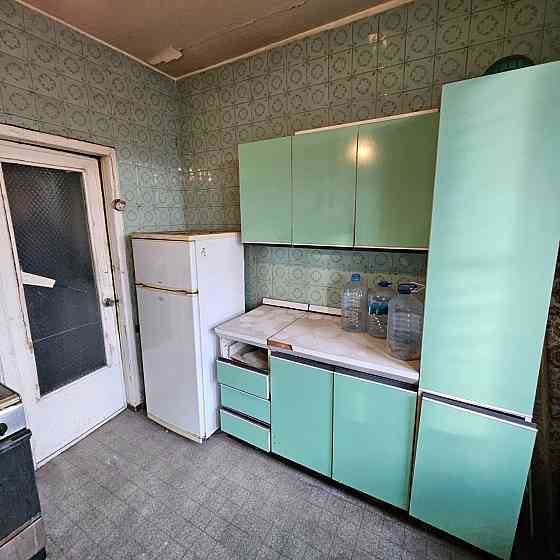 Продажа 2-х комнат из 4-х комнатной квартиры, Ворошиловский р-н, бульвар Шевченко, Обкомовский дом. Донецк