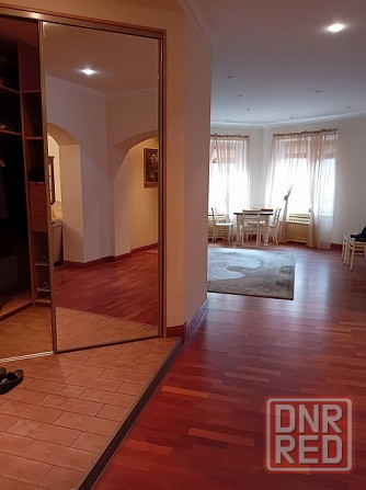 Продам 4 х ком квартиру 170 м2 пл ленина Донецк - изображение 2