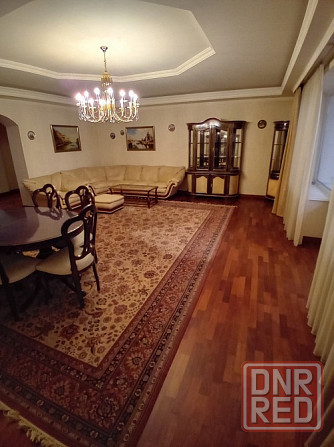 Продам 4 х ком квартиру 170 м2 пл ленина Донецк - изображение 1