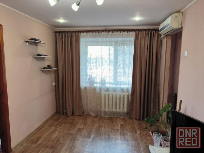 Продается 2 - х комнатная квартира, ул. Автотранспортников Донецк - изображение 3