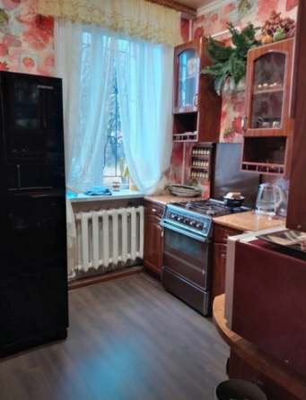 Продажа 3 комн. квартиры Донецк, Киевский р-он, ул. Павла Поповича, (ор-р 53 школа) Донецк