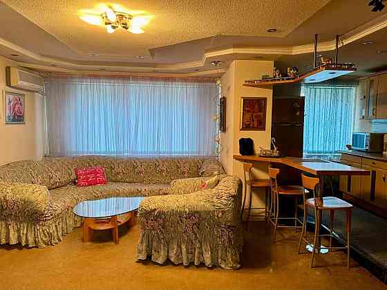 Продажа 3-комн. квартиры в Ленинском районе, супермаркет "Обжора" Донецк