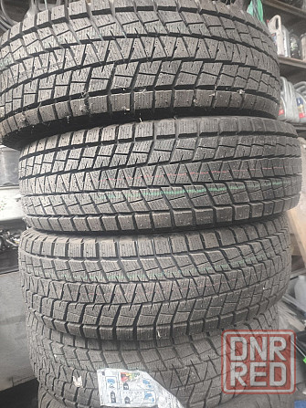 продам комплект резины 215/70/16 Bridgestone Blizzak DM-V1 Донецк - изображение 1