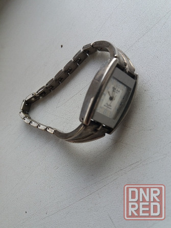 Продам часы женские с браслетом япония omax Донецк - изображение 1