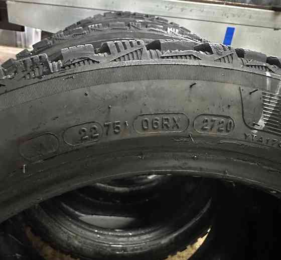 пара зимней резины MICHELIN R17 205/50 Донецк