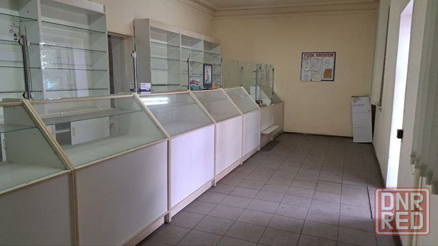Предлагается на продажу помещение 67 кВ.м бывшей аптеки Макеевка - изображение 2