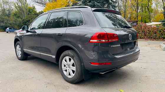 VW Touareg в родном окрасе Донецк