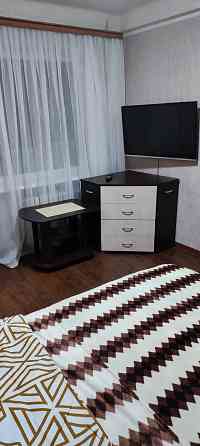 Квартира посуточно Ворошиловском районе горячая и холодная вода 24 на 7. Донецк