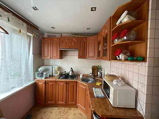 продается трехкомнатная квартира квартал Химик Макеевка