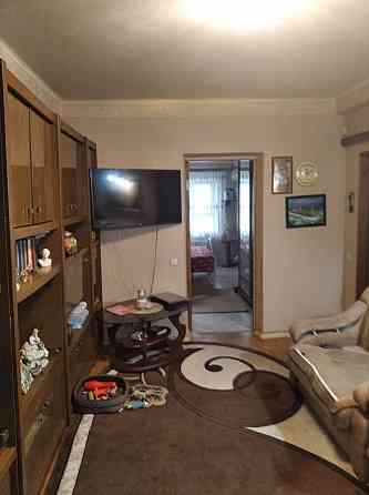 Продам 2 ком квартиру на Шекспира + гараж бонусом, рядом переулок Орешково! Донецк