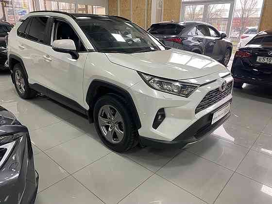 Toyota Rav4 2022г., полноприводный Макеевка