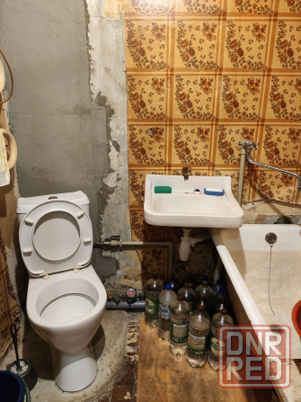 Продам 1 комнатная (малосемейка) Макеевка Горняцкий район м-н Октябрьский Макеевка - изображение 4