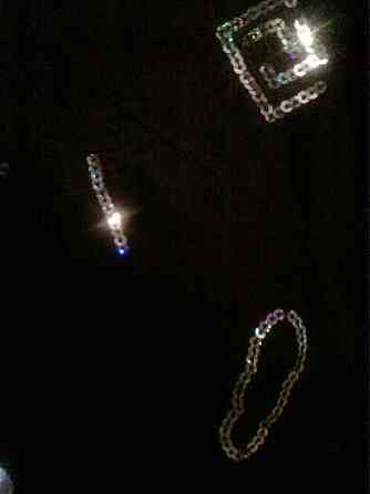 Куртка осень-зима с капюшоном тёплая,удлинённая с цветными паетками новая,р-р50-52 Донецк