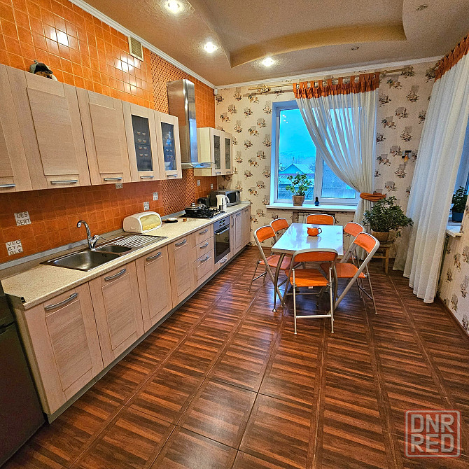 Отличный дом 2012 года постройки, 310кв, 8 соток земли (гос.акт), Мед.институт/Левобережная Донецк - изображение 2