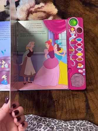 Продам интерактивную книгу Золушка Макеевка