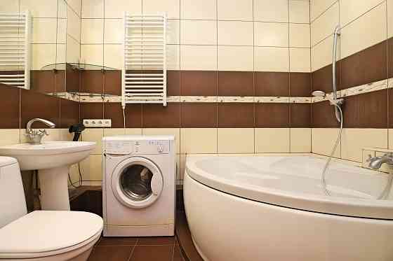 Люкс-квартира в центре на бульваре Шевченко Донецк