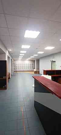 Продам помещение 190 м² в Ворошиловском р-не. Отдельный вход. Первая линия. Ремонт. Донецк