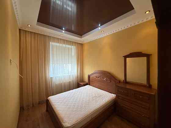 Продажа 2х Комнатной Кв.,Сталинки с Мебелью и Техникой Первая Линия-ул.Артема Библиотека Крупской ! Донецк