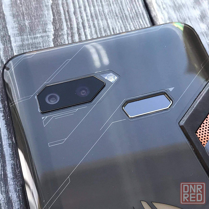 Asus rog phone озу 8 /пзу 512. Snap 845 Донецк - изображение 2