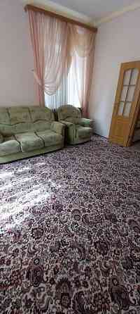 Продам 2х ком. квартиру 2/4, 65 м2. Ворошиловский район. Челюскинцев 151. Донецк