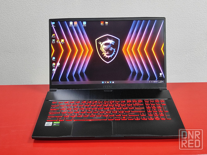 Игровой ноутбук MSI с большим экраном 17шка 144Гц /Intel i5 /16Gb DDR4/256 SSD+500 HDD/GTX1650 4G Донецк - изображение 1
