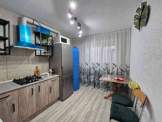 Центр. Вода с крана горячая и холодная + стиралка автомат. Донецк