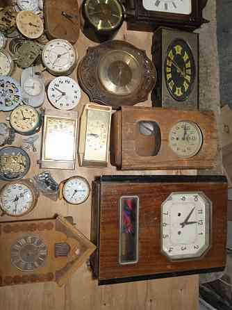 Старые нерабочие часы на запчасти или восстановление. Макеевка