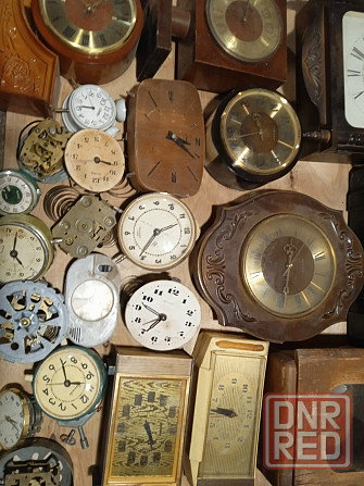 Старые нерабочие часы на запчасти или восстановление. Макеевка - изображение 2