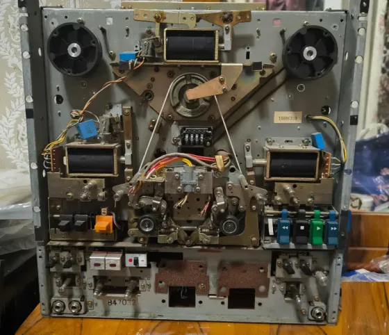 Магнитофон Sony Tc-755A, По запчастям/ Разбор Донецк