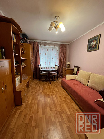 3к.кв. Крытый рынок, б. Школьный, отличное состояние, мебель, средний этаж Донецк - изображение 6