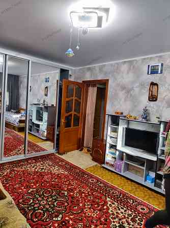 Продам 1- а комн крупногабаритную квартиру на Гвардейке,пос Восточный ( Курская) Макеевка