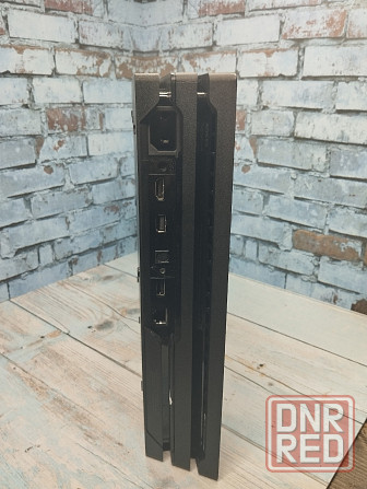 Sony Playstation 4 PRO 1 TB Донецк - изображение 3