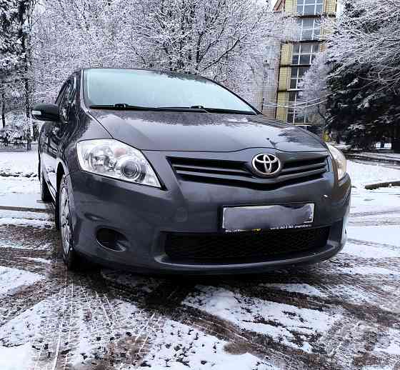 Toyota Auris рестайл Донецк