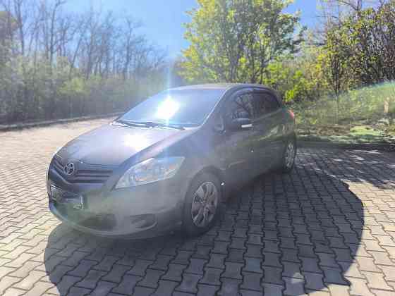 Toyota Auris 1.6 бензин Донецк