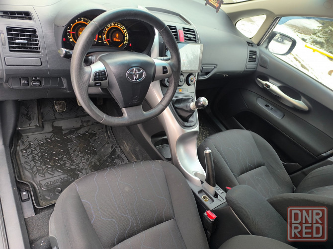 Toyota Auris рестайл Донецк - изображение 8