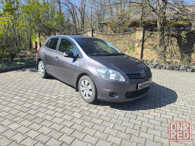 Toyota Auris 1.6 бензин Донецк - изображение 1