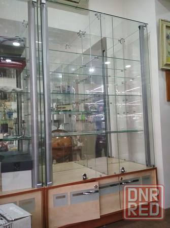 Продам комплект витрин и стелажей для магазина промтоваров Донецк - изображение 4