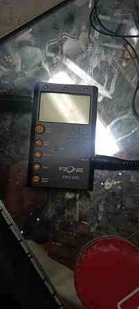Тюнер FZONE FMT-600 хроматический, гитара, бас, скрипка, укулеле Донецк